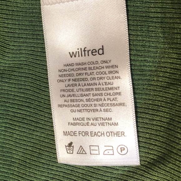 Wilfred Grass Green Mock Neck Long Sleeve Ribbed Top with Fitted Sleeves - Picture 5 of 6